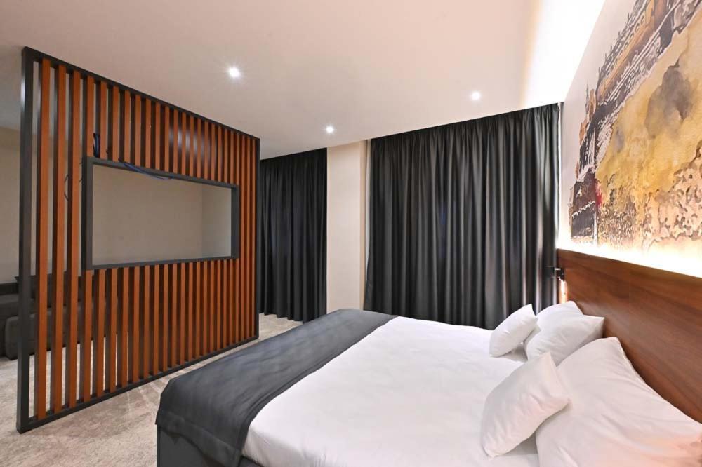 Tvrdjava Rooms - Újvidék Kültér fotó