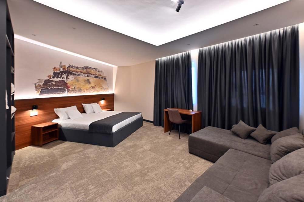 Tvrdjava Rooms - Újvidék Kültér fotó