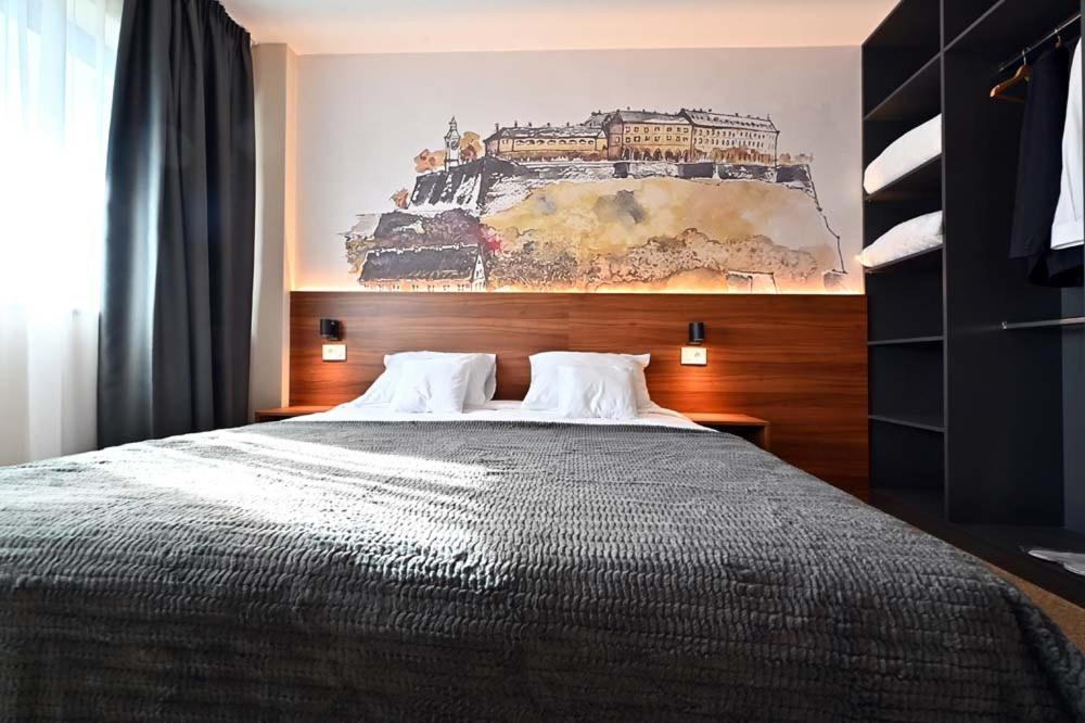 Tvrdjava Rooms - Újvidék Kültér fotó