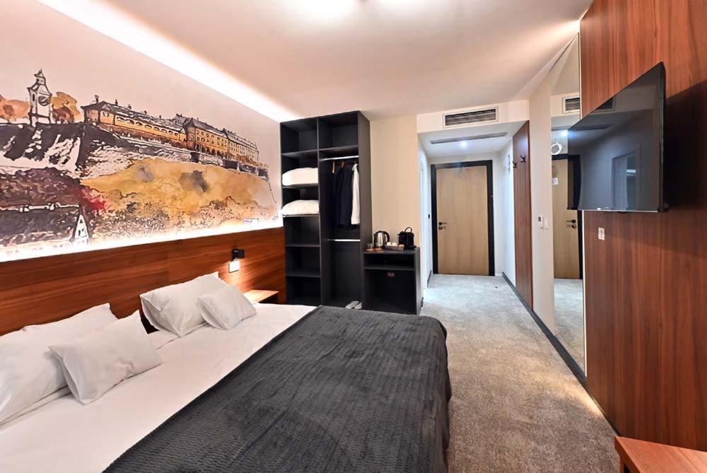 Tvrdjava Rooms - Újvidék Kültér fotó